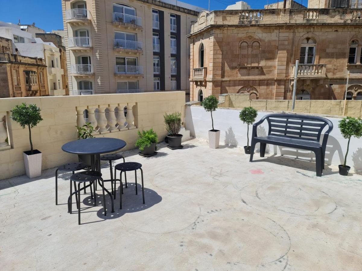 Hostel On Sliema Exterior photo